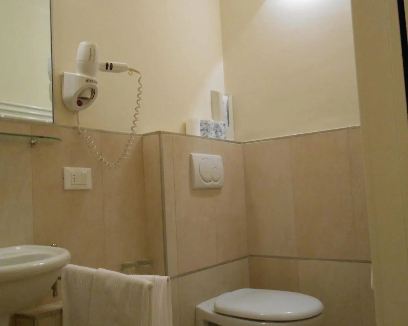 Hotel Atlantic Boloňa 3*,