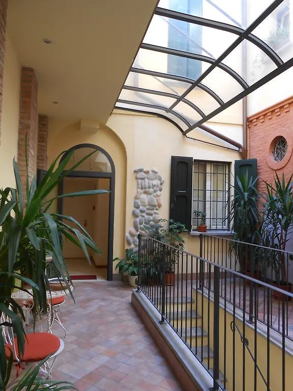 Hotel Atlantic Bologna 3*,